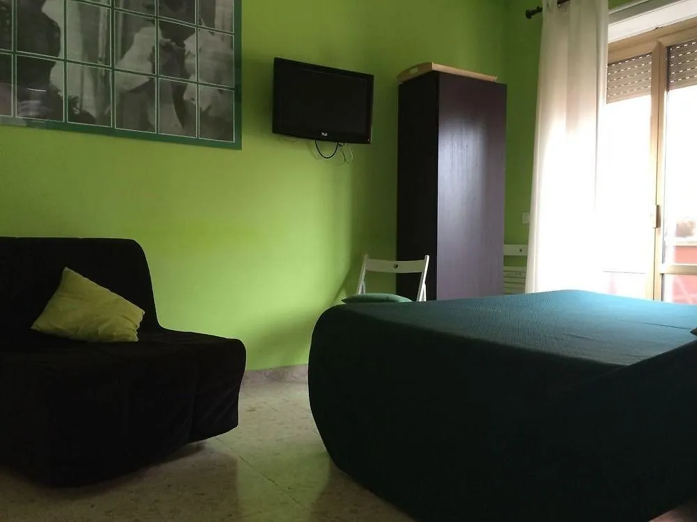 ** Alojamento de Acomodação e Pequeno-almoço Arches Inn Roma Itália